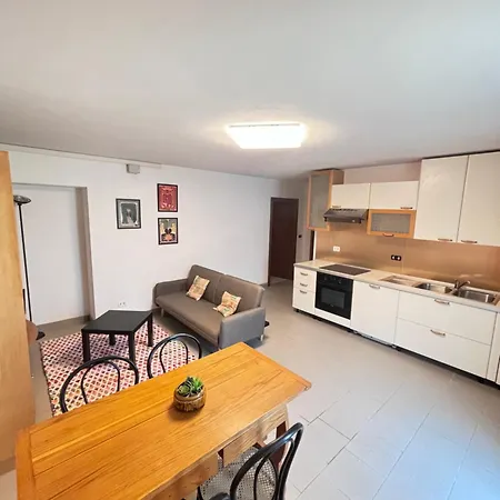 Casa Zara - Cozy In The Heart Of بارغا