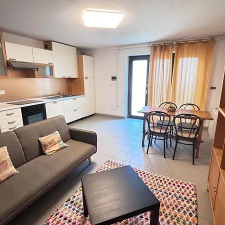 Casa Zara - Cozy In The Heart Of بارغا